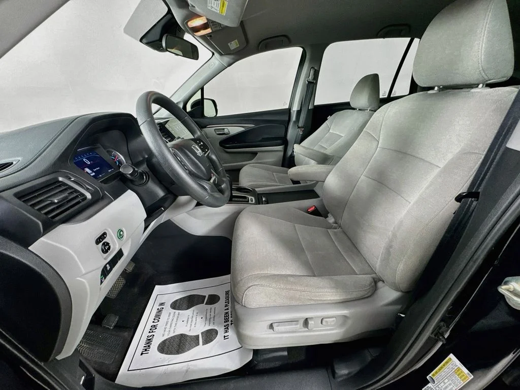 Used 2019 Crystal Black Pearl Honda EX image 25