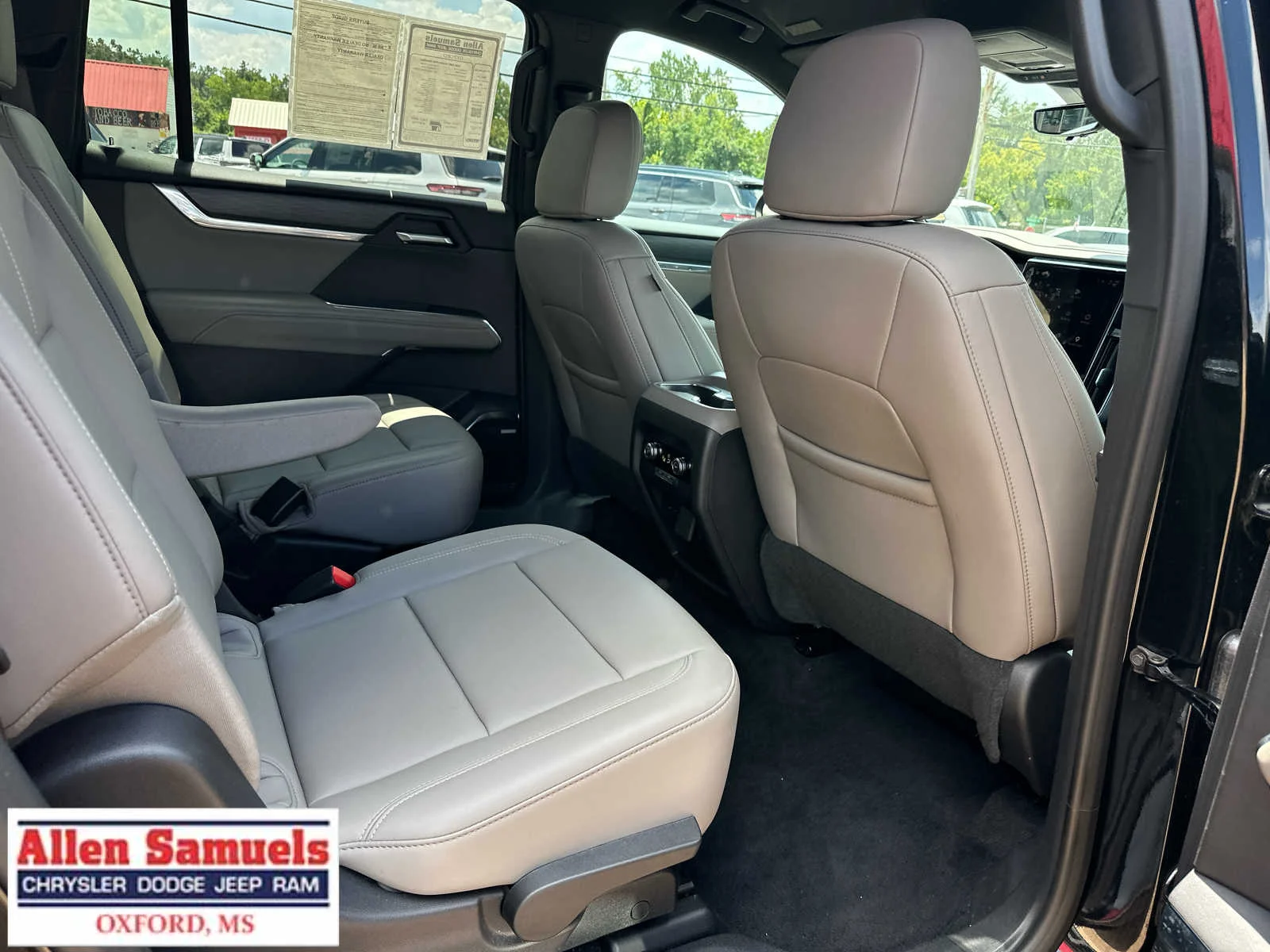Used 2026 Ebony Twilight Metallic GMC FWD Elevation image 39