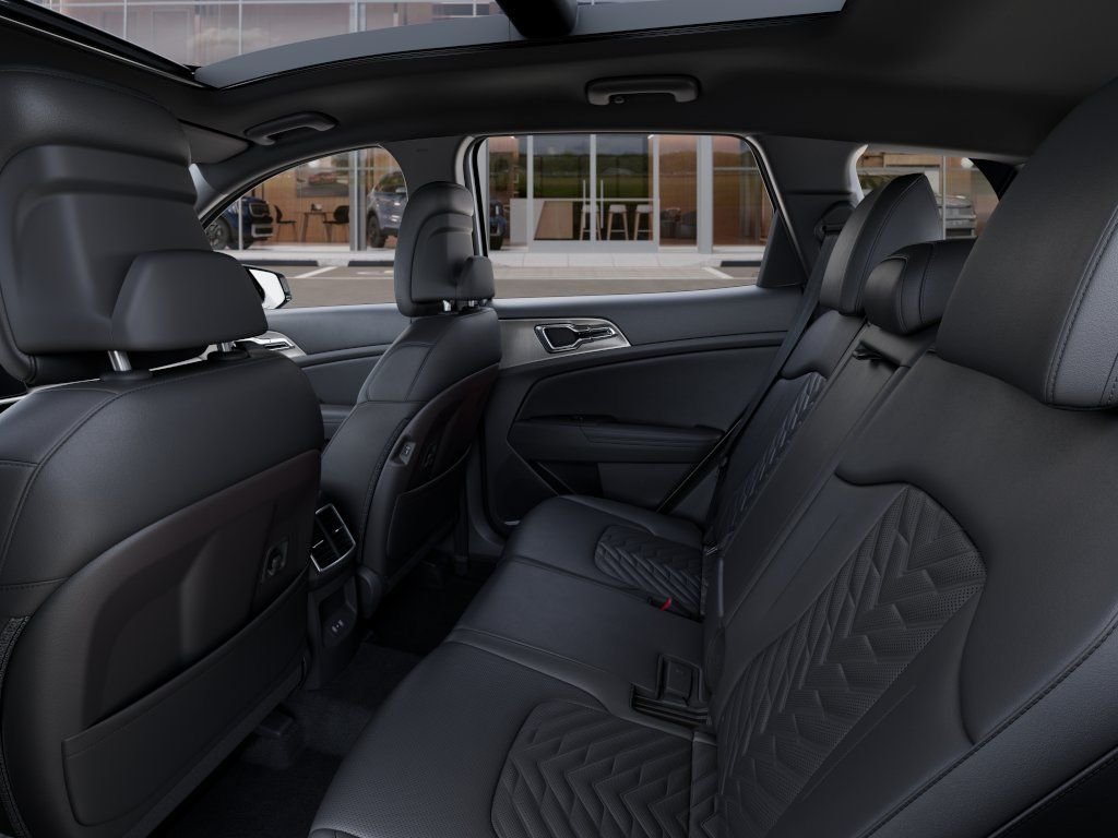 New 2027 Glacial White Pearl / Black Ro Kia X-Line image 18