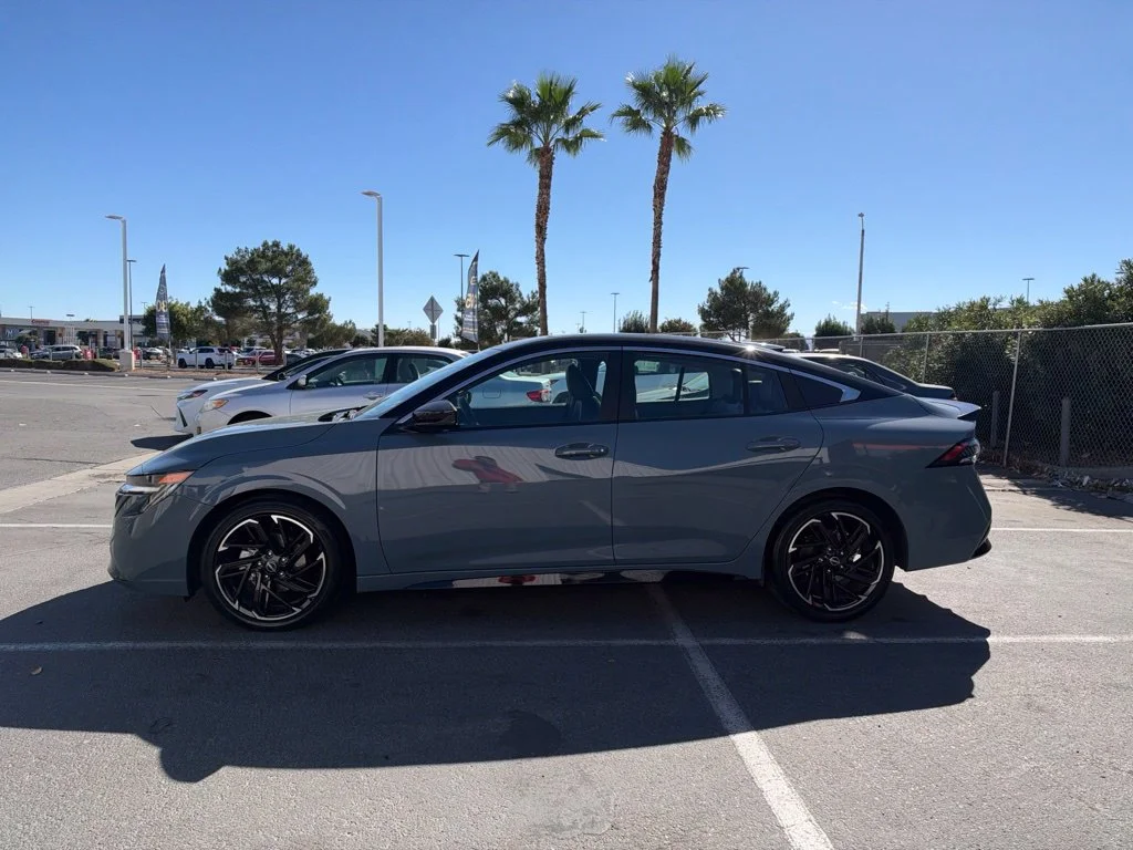 Used 2026 Gray Nissan SR image 2