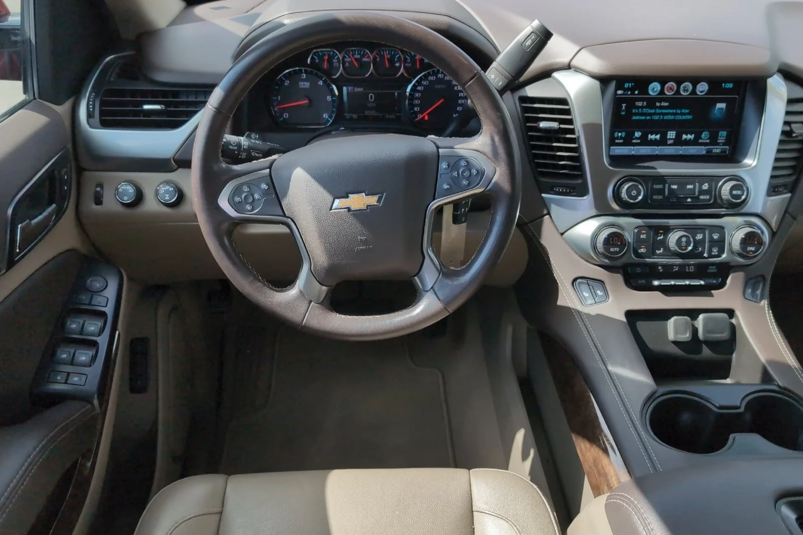 Used 2020 SIREN RED TINTCOAT Chevrolet LT image 15