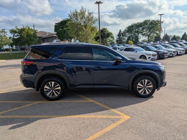 2023 Nissan Pathfinder SL - Photo 8