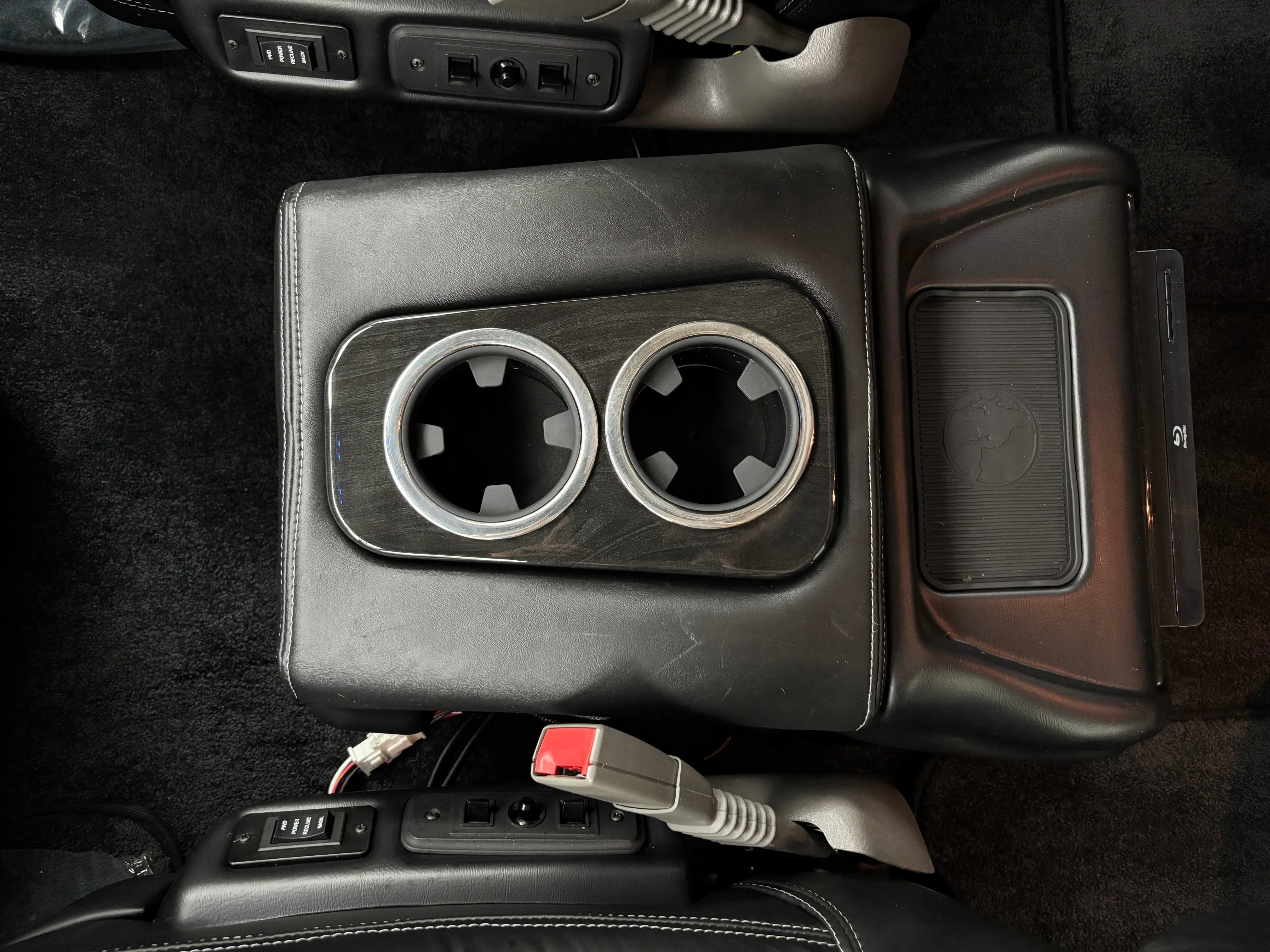 Used 2025 Onyx Black GMC Work Van image 41