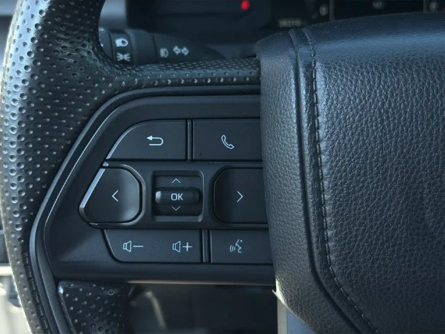 Used 2025 White Toyota SR5 image 25