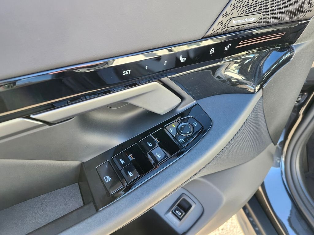 Used 2026 Gray BMW 530i xDrive image 17