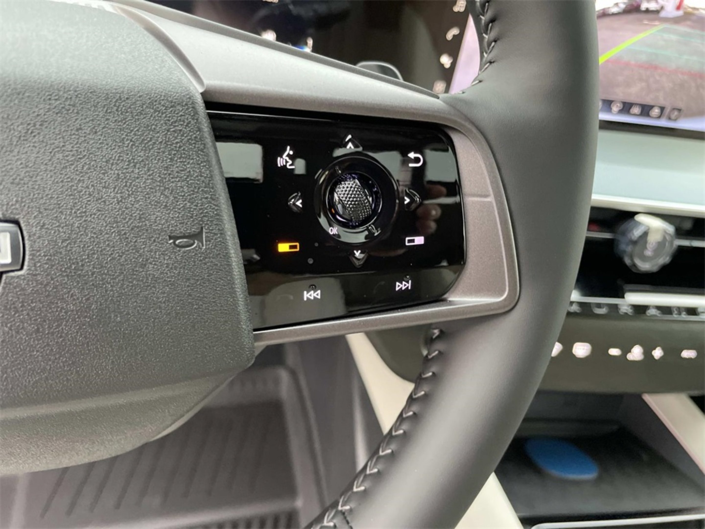 2026 Nissan Murano Platinum - Photo 18