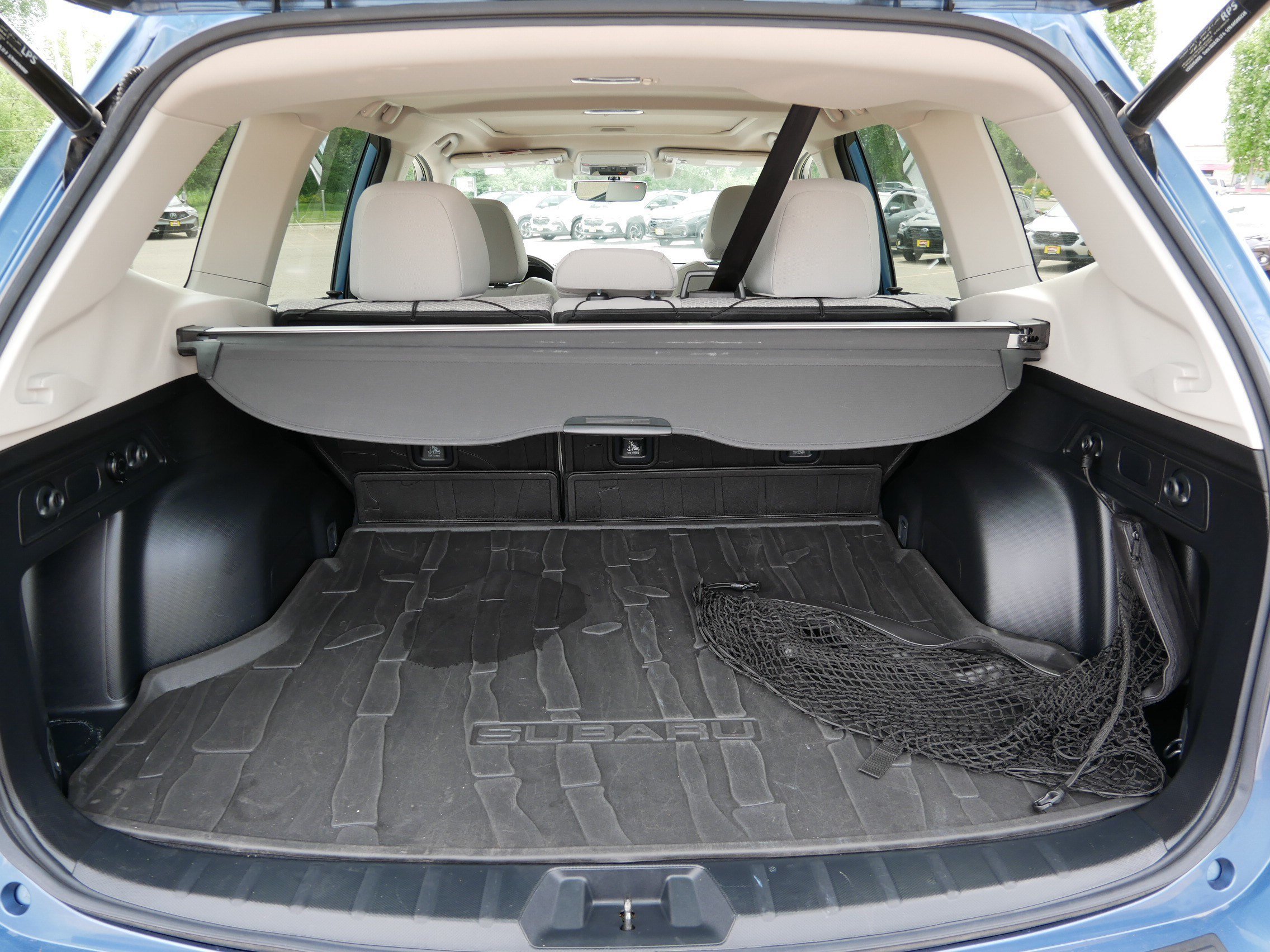 Used 2019 Horizon Blue Pearl Subaru Premium image 18