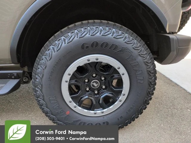 New 2026 Marsh Gray Ford Badlands® image 32