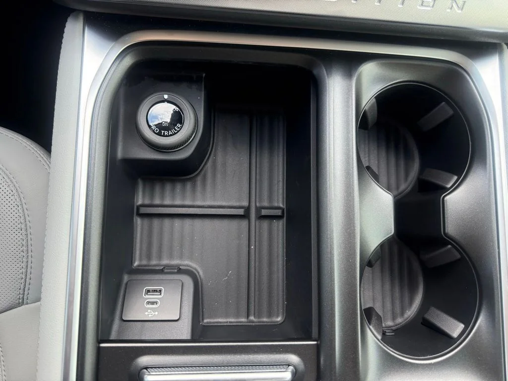 New 2026 Dark Matter Gray Metallic Ford MAX Platinum® image 26