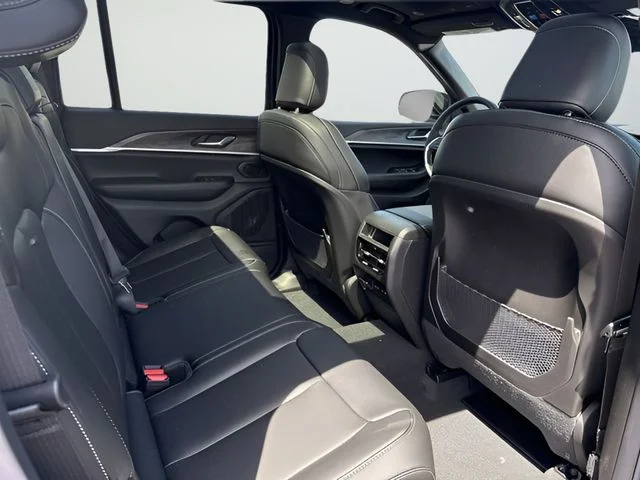 New 2026 Steel Blue Exterior Paint Jeep Limited image 23