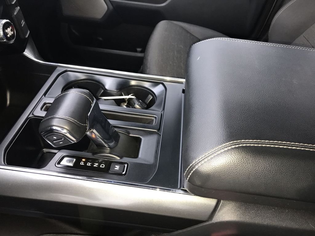Used 2023 Silver Ford XLT image 21
