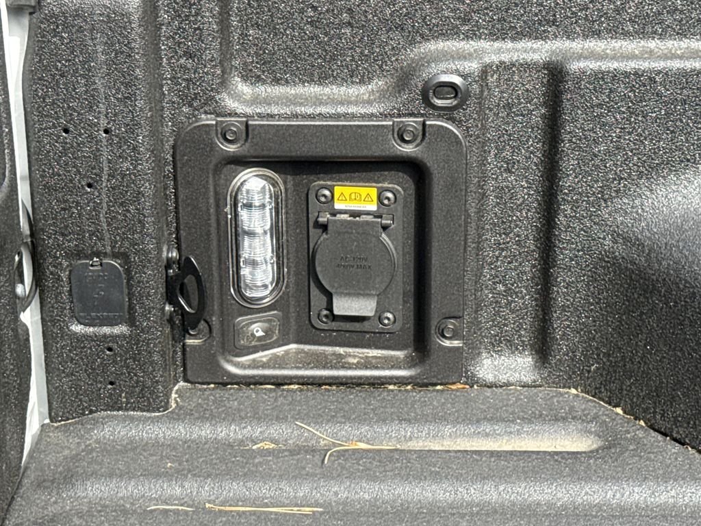 New 2026 White Ford Lariat image 31