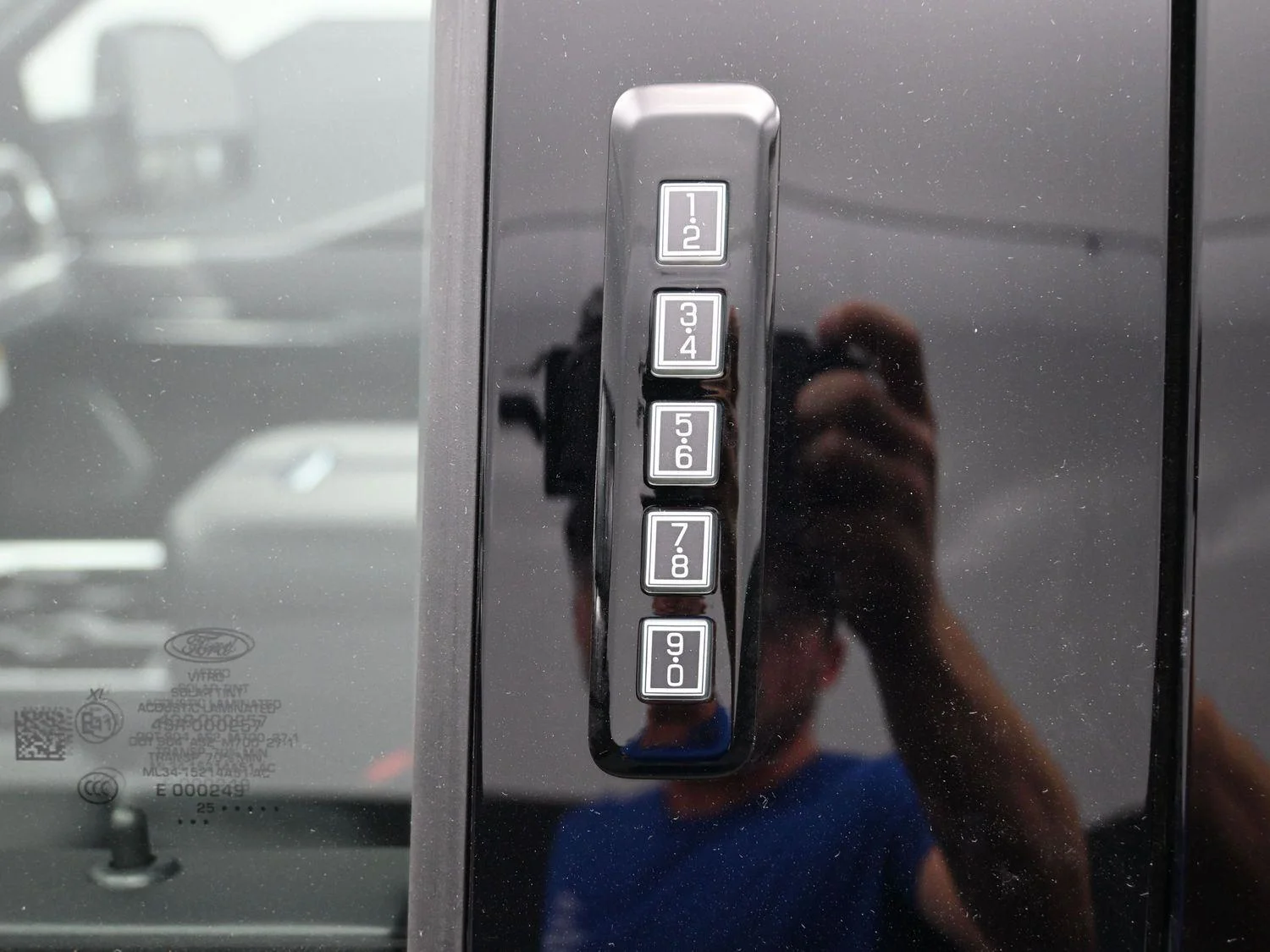 2026 Ford F-250 Super Duty Platinum - Photo 20