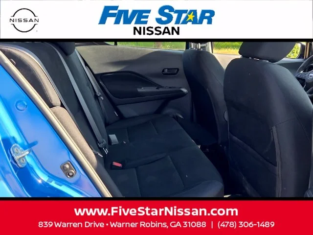 Used 2024 Blue Nissan S image 15