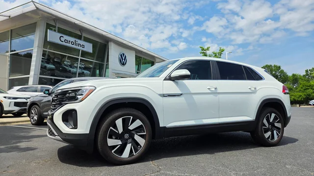 2026 Volkswagen Atlas Cross Sport 2.0T SEL