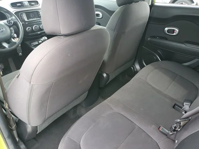 Used 2018 Green Kia Base image 10