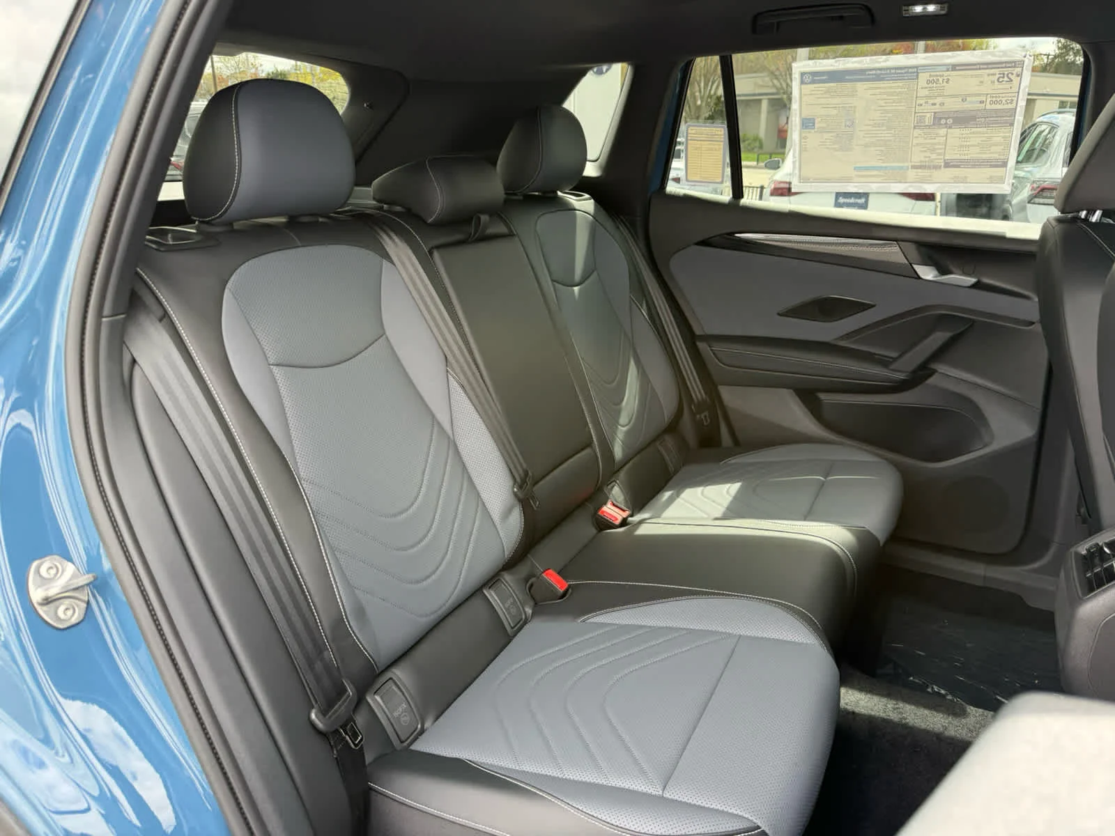 New 2026 Monterey Blue w/Deep Black Roof Volkswagen SE R-Line Black image 12