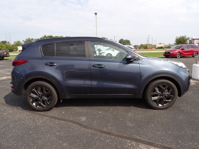 Used 2022 Pacific Blue Kia Nightfall image 8