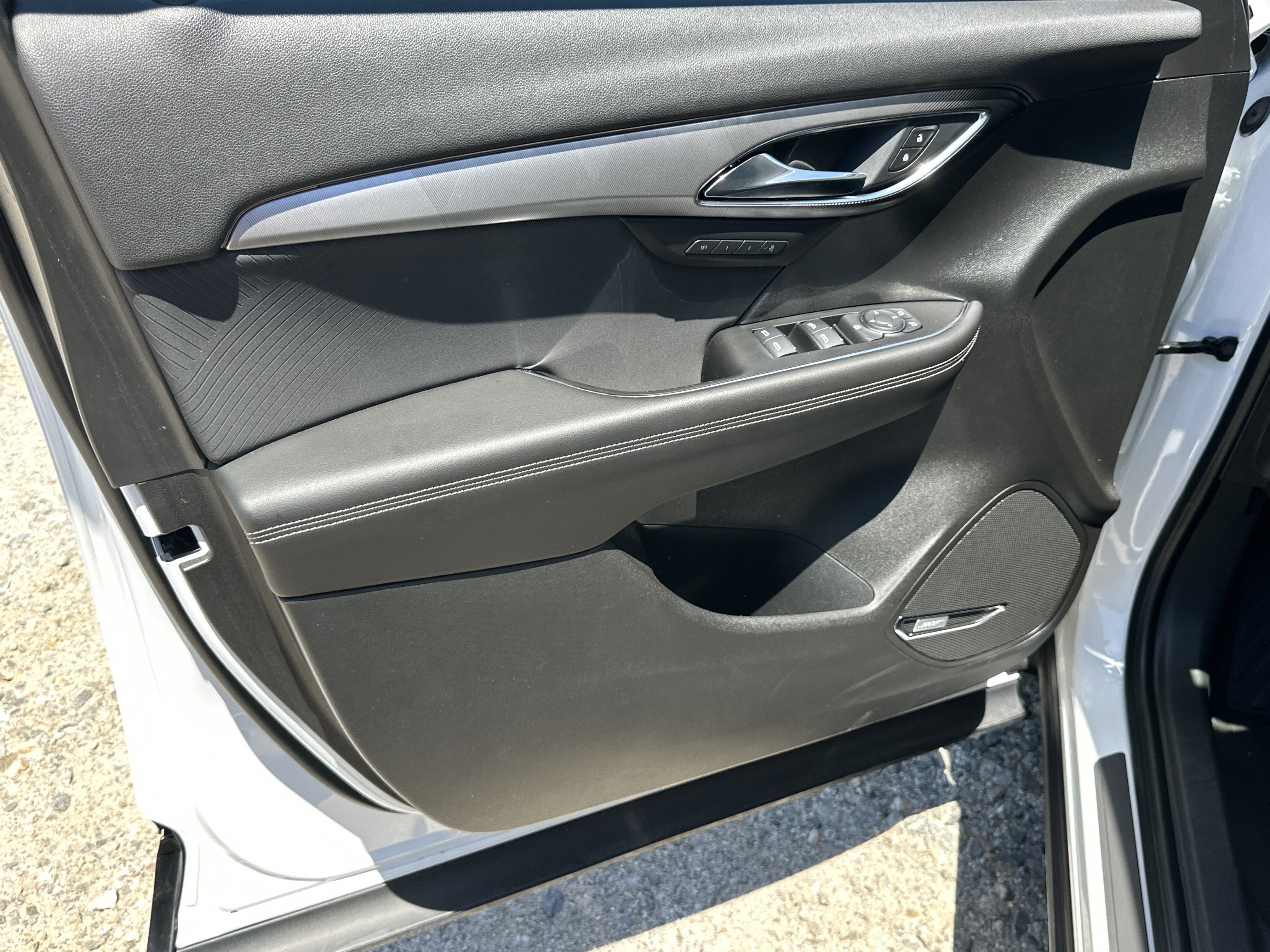 2025 Buick Envision Sport Touring - Photo 11