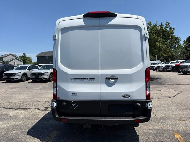 New 2026 Oxford White Ford Cargo Van image 4