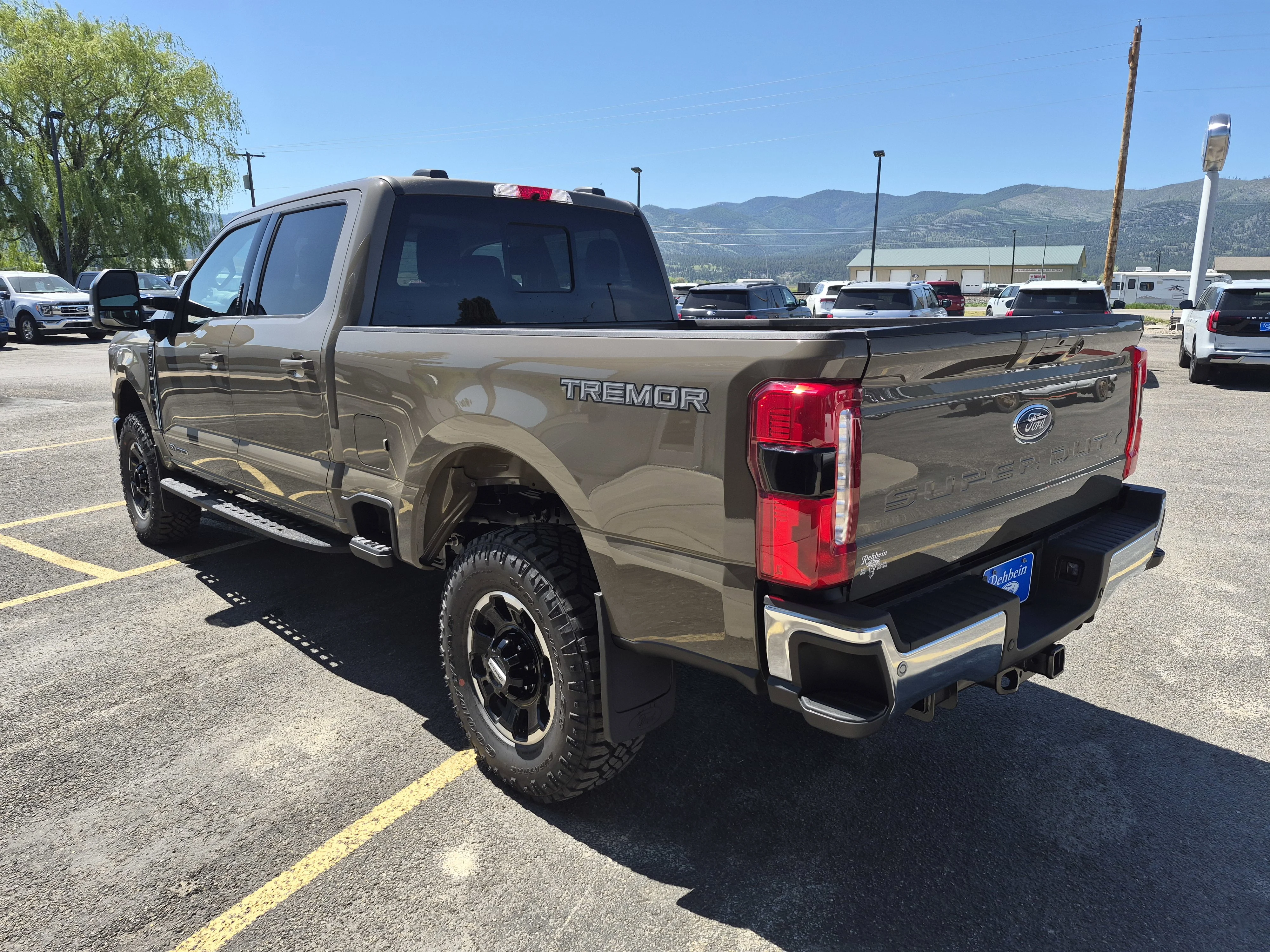 New 2026 Marsh Gray Ford F-350® Lariat® image 23