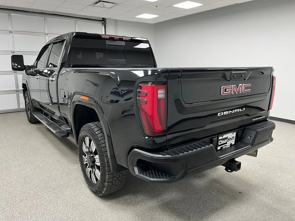 Used 2024 Black GMC Denali image 7