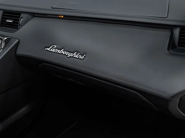 Used 2014  Lamborghini  image 46