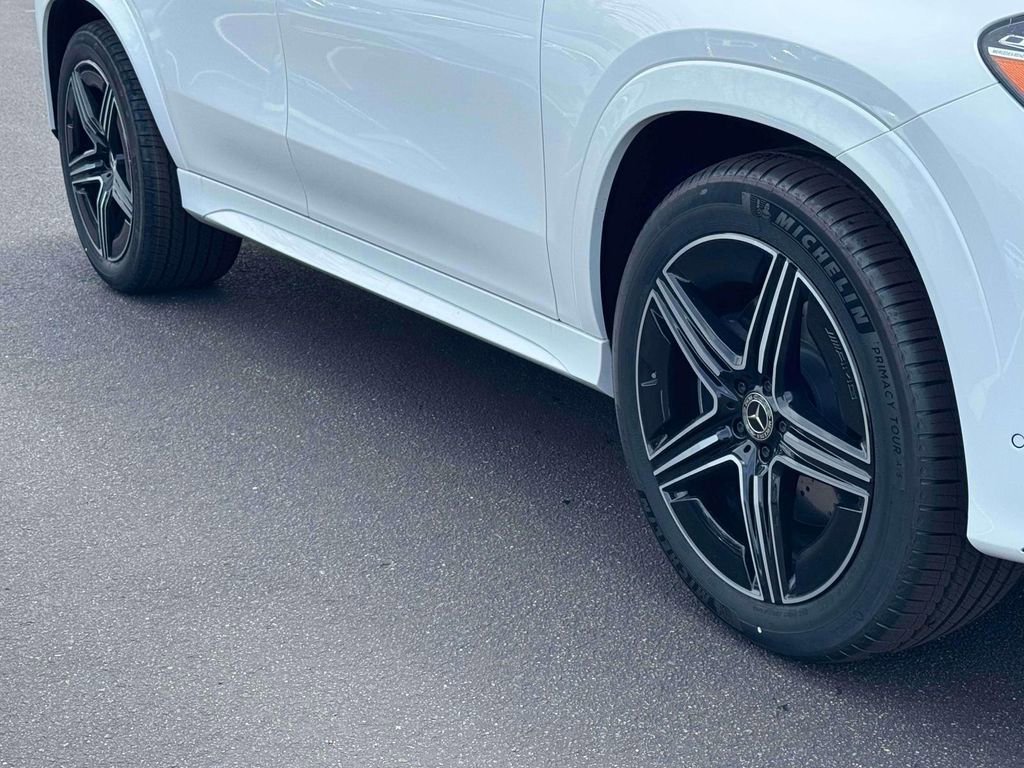New 2026 Polar White Mercedes-Benz GLE 350 image 12