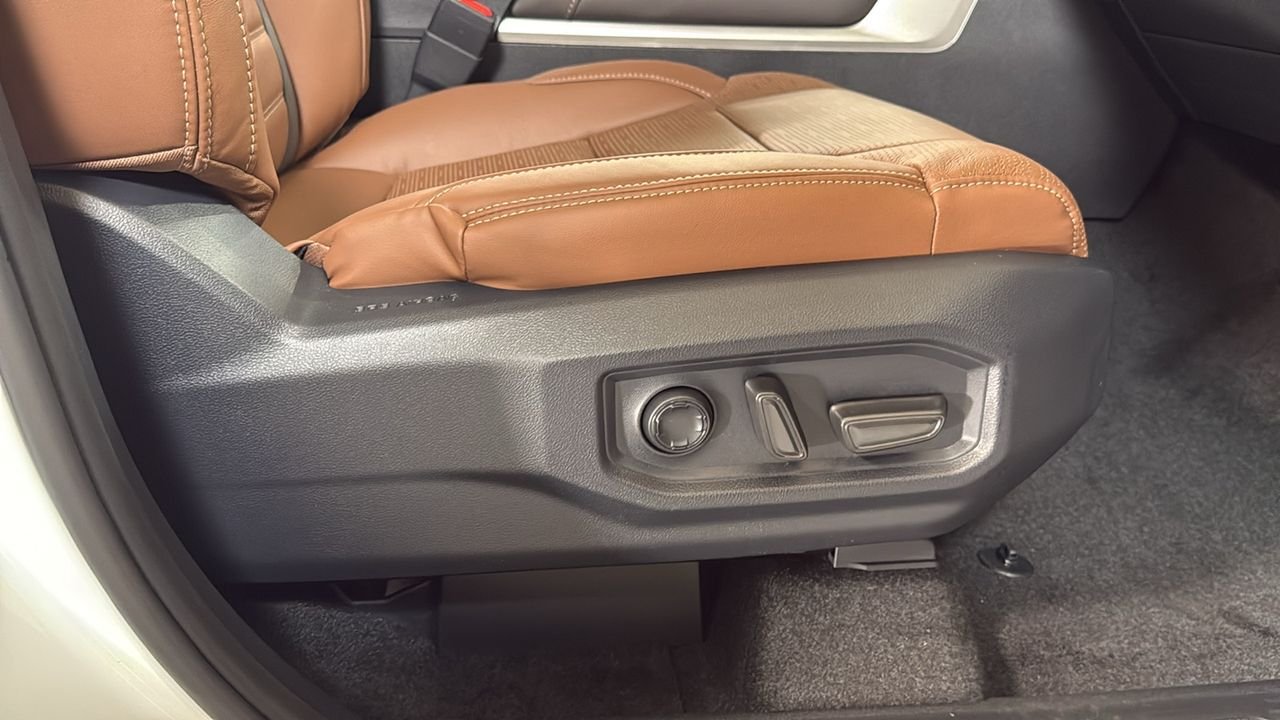 New 2026 Wind Chill Pearl <sup>1</sup> Toyota  1794 Edition image 20