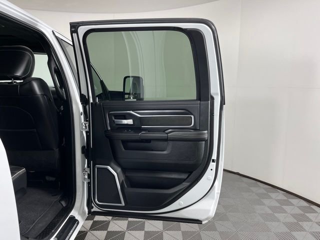 Used 2024 White Ram Laramie image 44