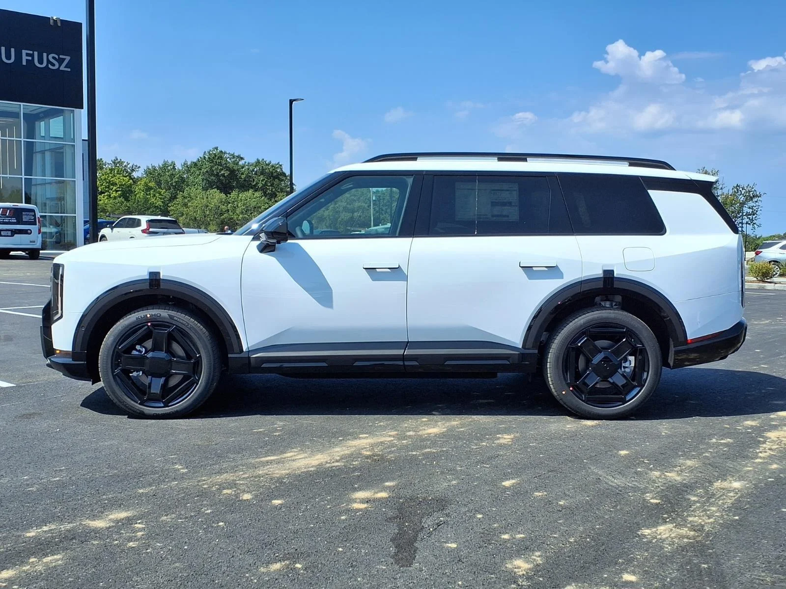 New 2027 Glacial White Pearl Kia X-Line SX Prestige image 12