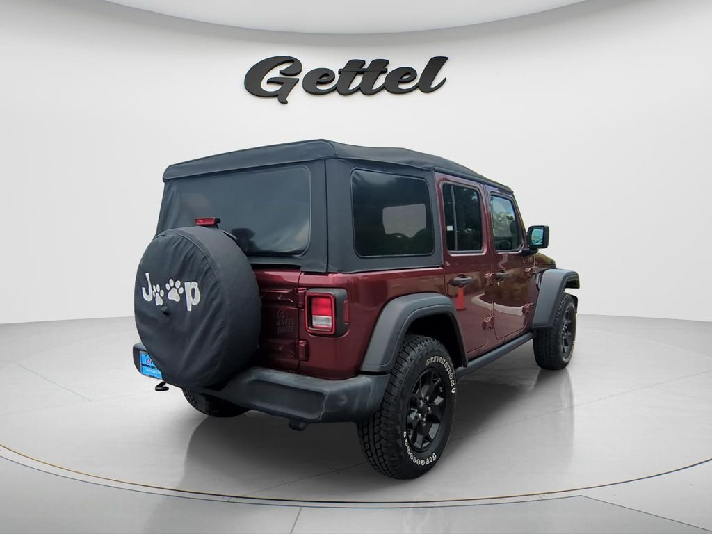 Used 2021  Jeep Unlimited Willys image 5