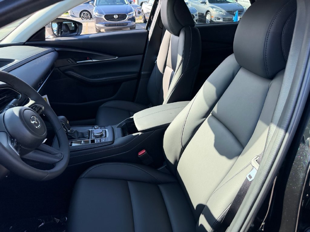 New 2026 Jet Black Mica Mazda 2.5 S Select Sport AWD image 10