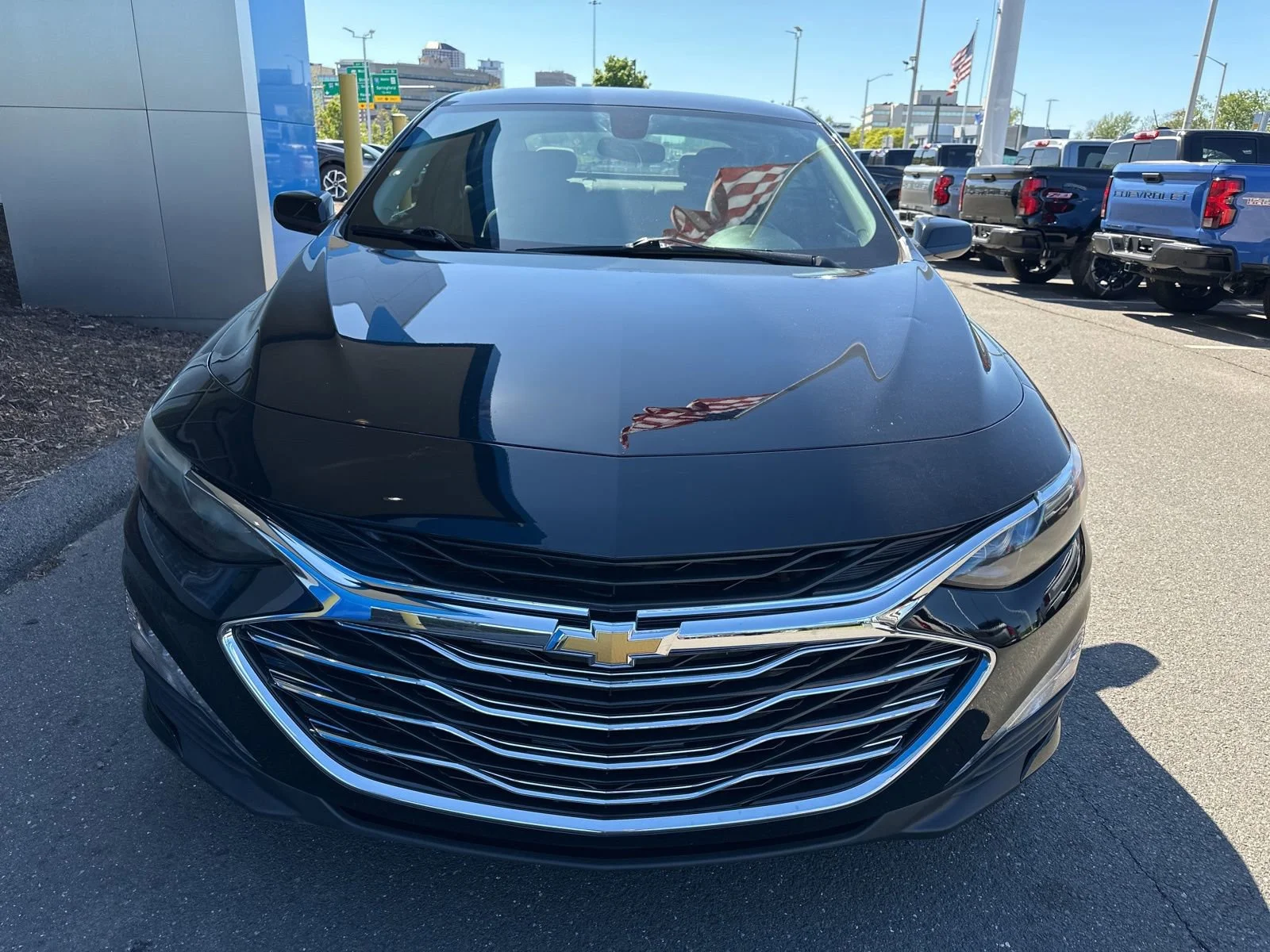 Used 2020 Chevrolet Malibu 1LT with VIN 1G1ZD5ST1LF103583 for sale in East Hartford, CT