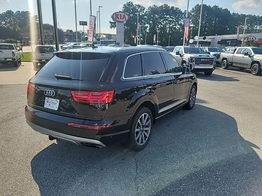 Used 2019 Black Audi 55 Prestige image 7