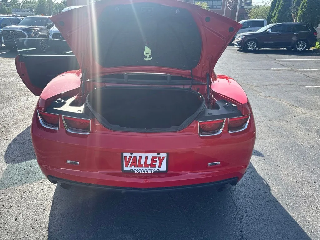 Used 2013 Red Chevrolet 1LT image 34