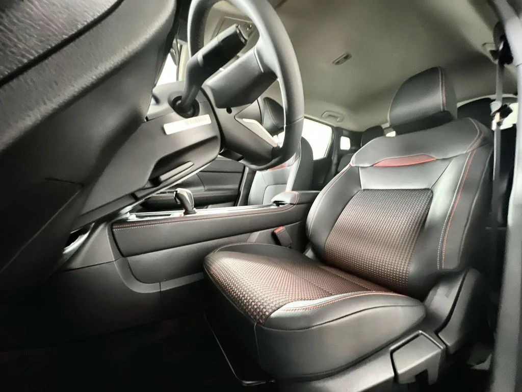 New 2026 White Nissan SR image 13
