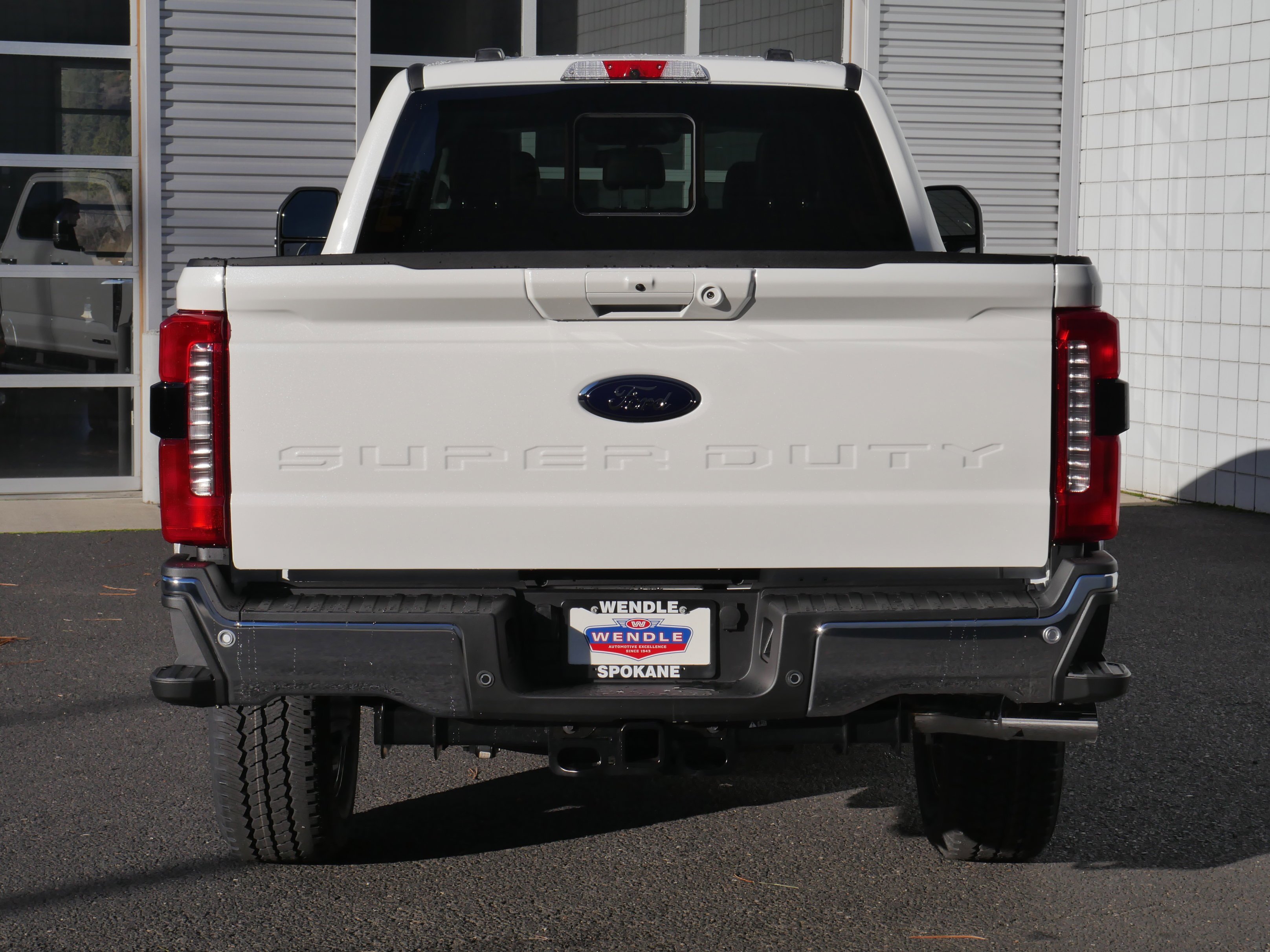 New 2026 Star White Metallic Tri-Coat Ford F-350® Lariat® image 26