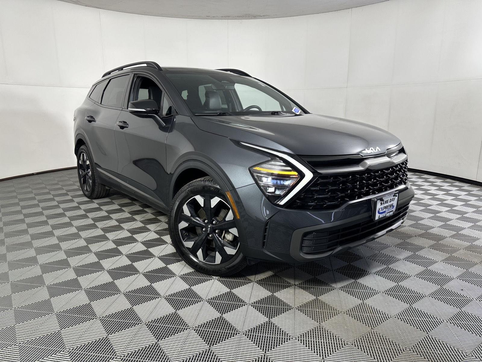 Used 2024 Gravity Gray Kia X-Line image 13