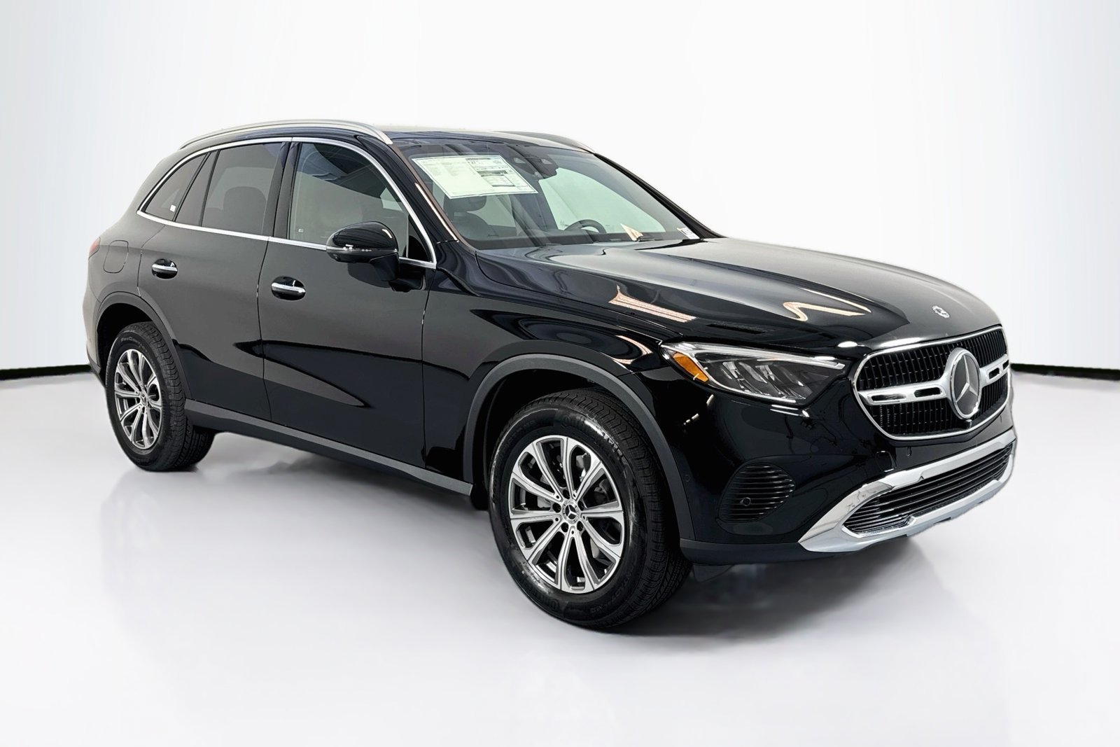 New 2026 Black Mercedes-Benz GLC 300 image 3