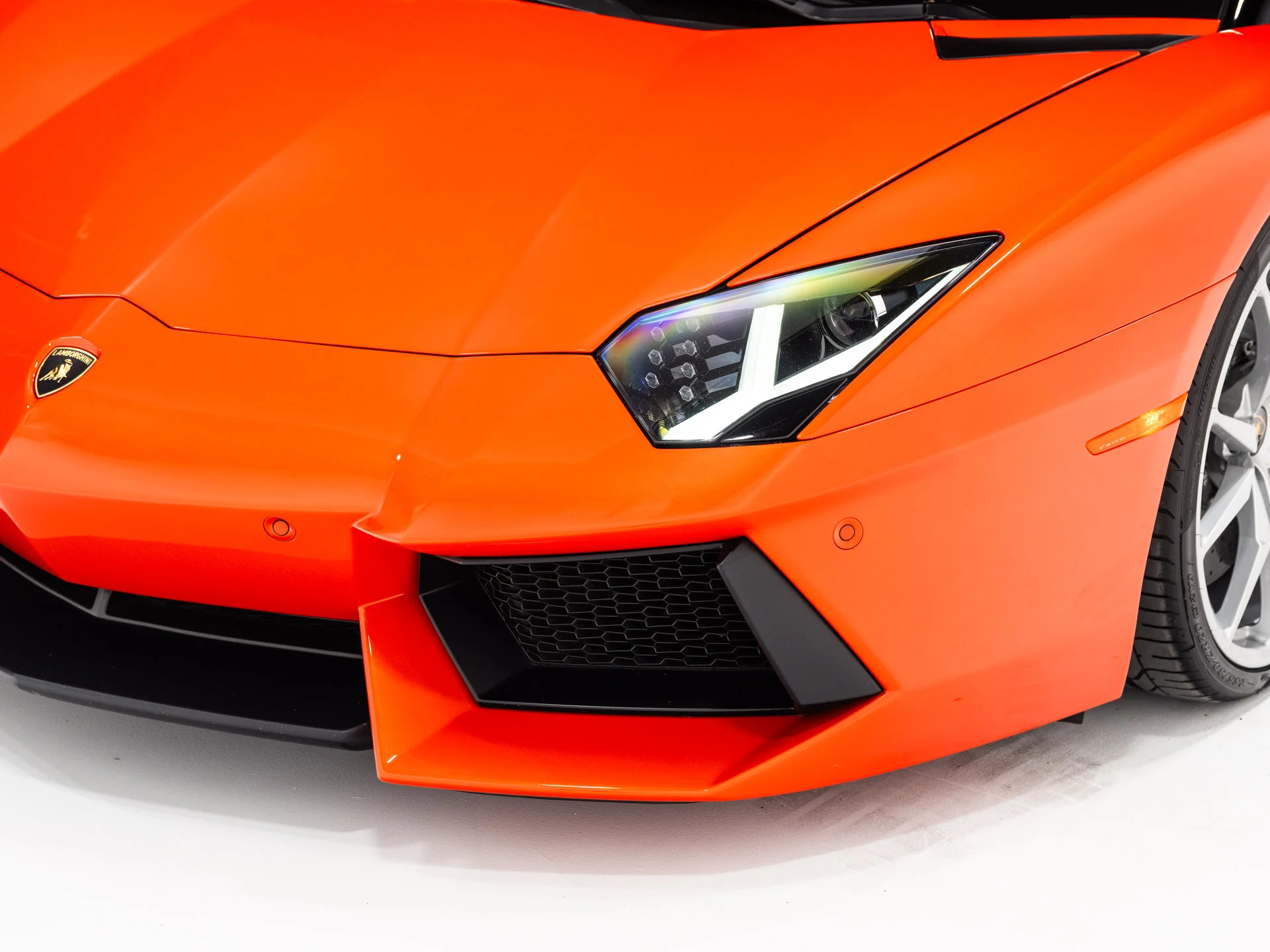 Used 2014 Arancio Argos Pearl Effect Lamborghini  image 21