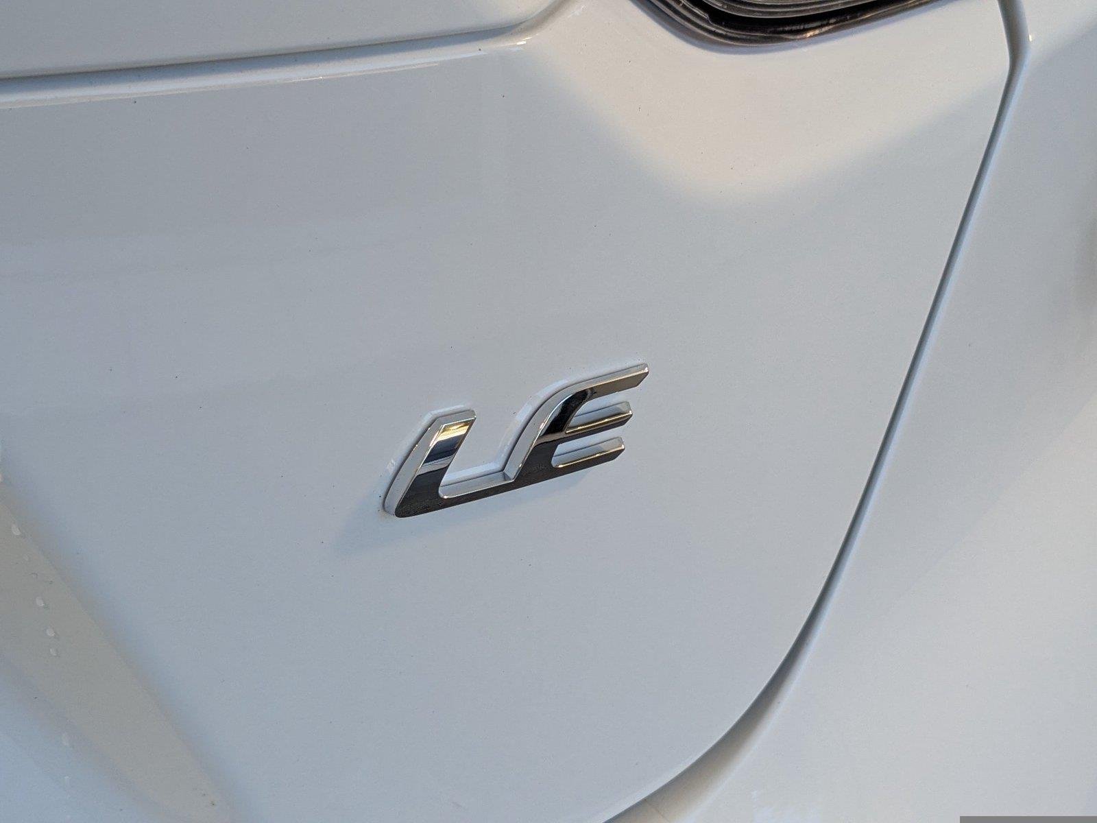 Used 2025 Ice Cap Toyota LE image 7