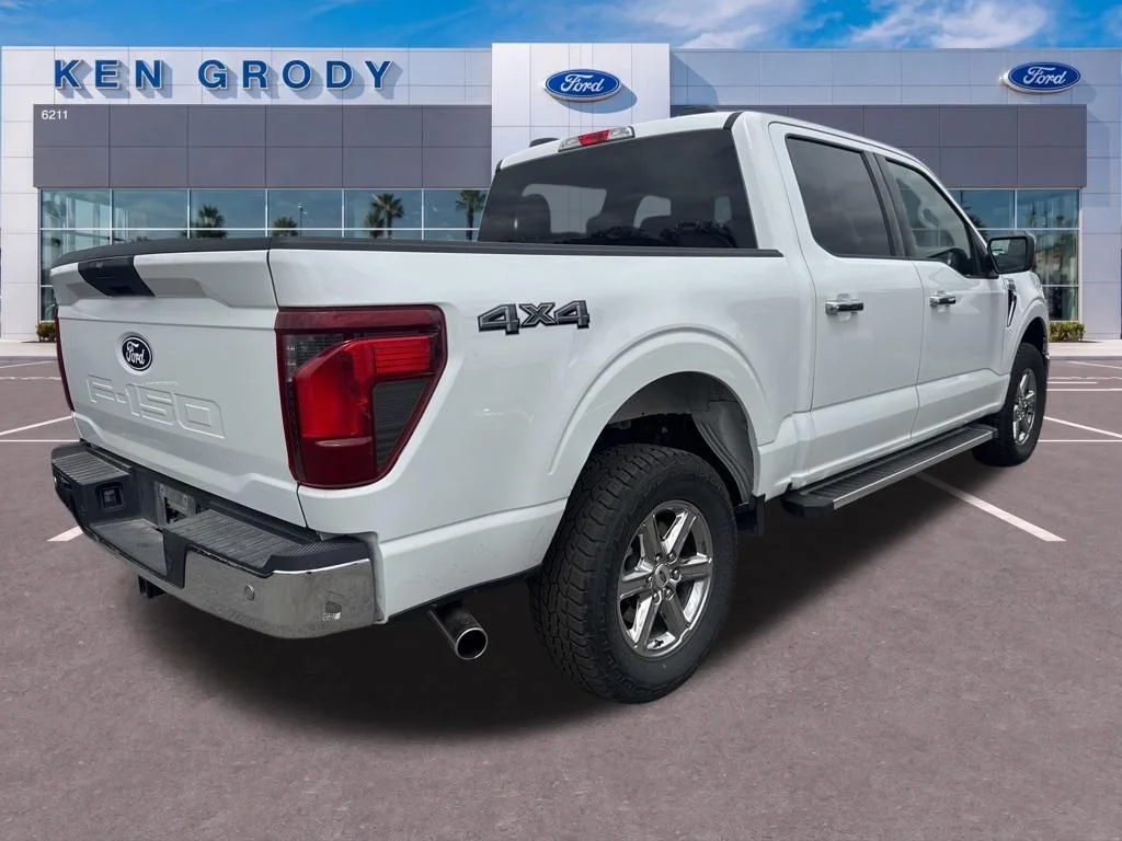 Certified Used 2025 White Ford XLT image 4