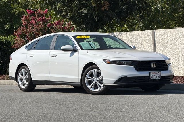 2025 Honda Accord LX