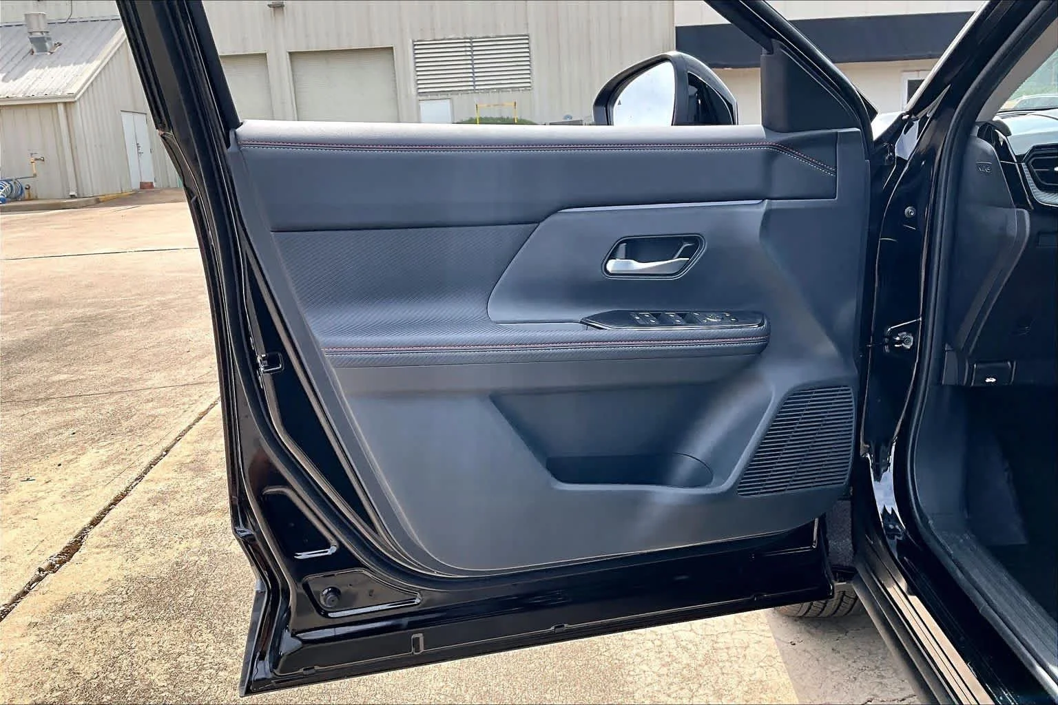 New 2026 Super Black Nissan SR image 16