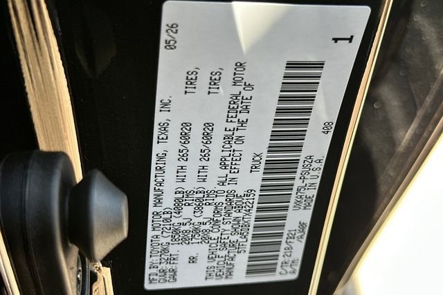 New 2026 Midnight Black Metallic Toyota  SR5 image 26