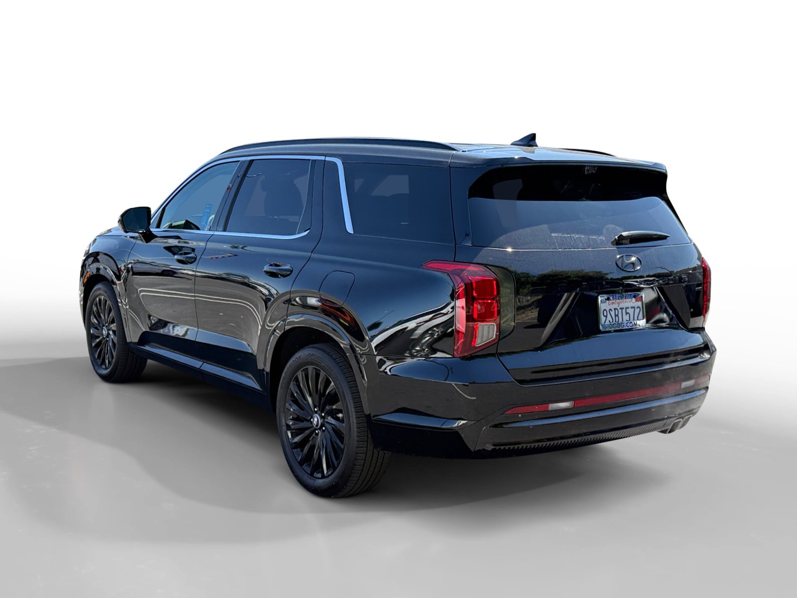 Used 2025 Abyss Black Hyundai Calligraphy Night Edition image 3