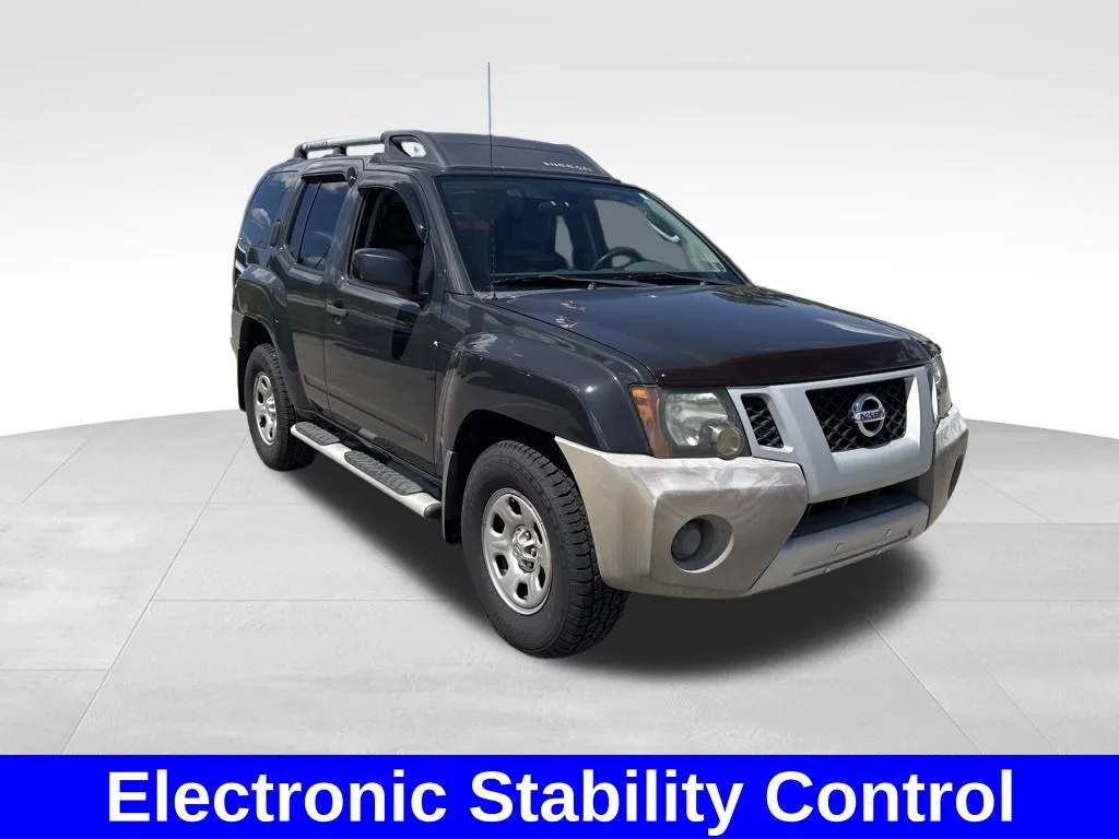 Used 2011 Black Nissan X image 7