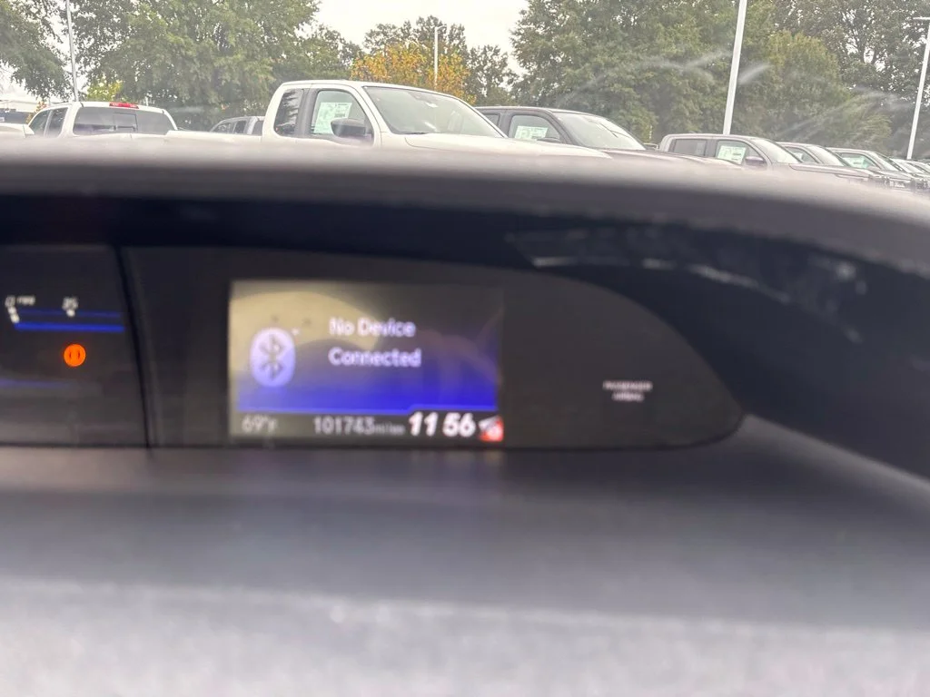 Used 2015 Gray Honda LX image 9