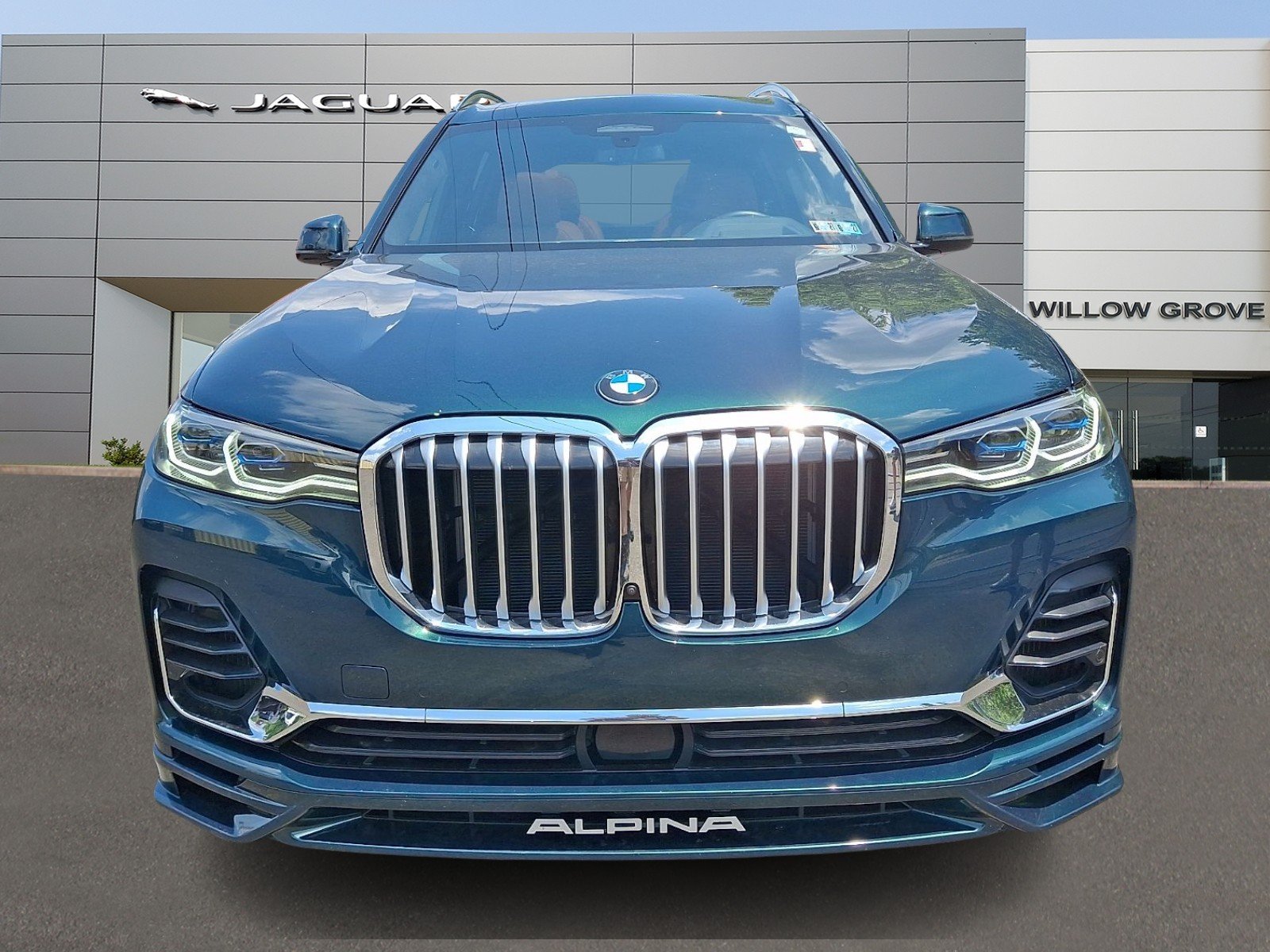 Used 2022 ALPINA Green Metallic - ZGA BMW  image 2